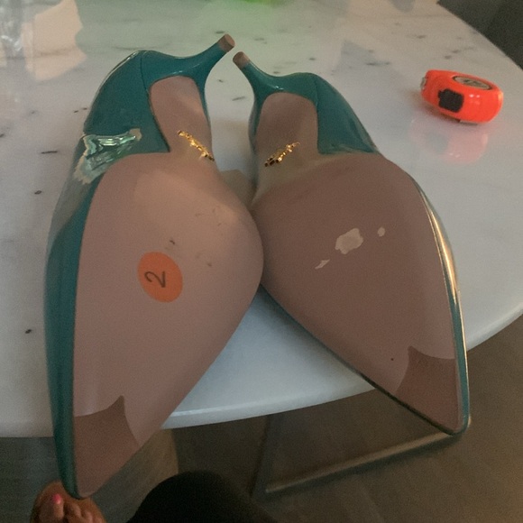 Authentic Prada Patent Leather 2" Pumps Green in Box 39.5 - 9 Never Worn Teal - Picture 6 of 7